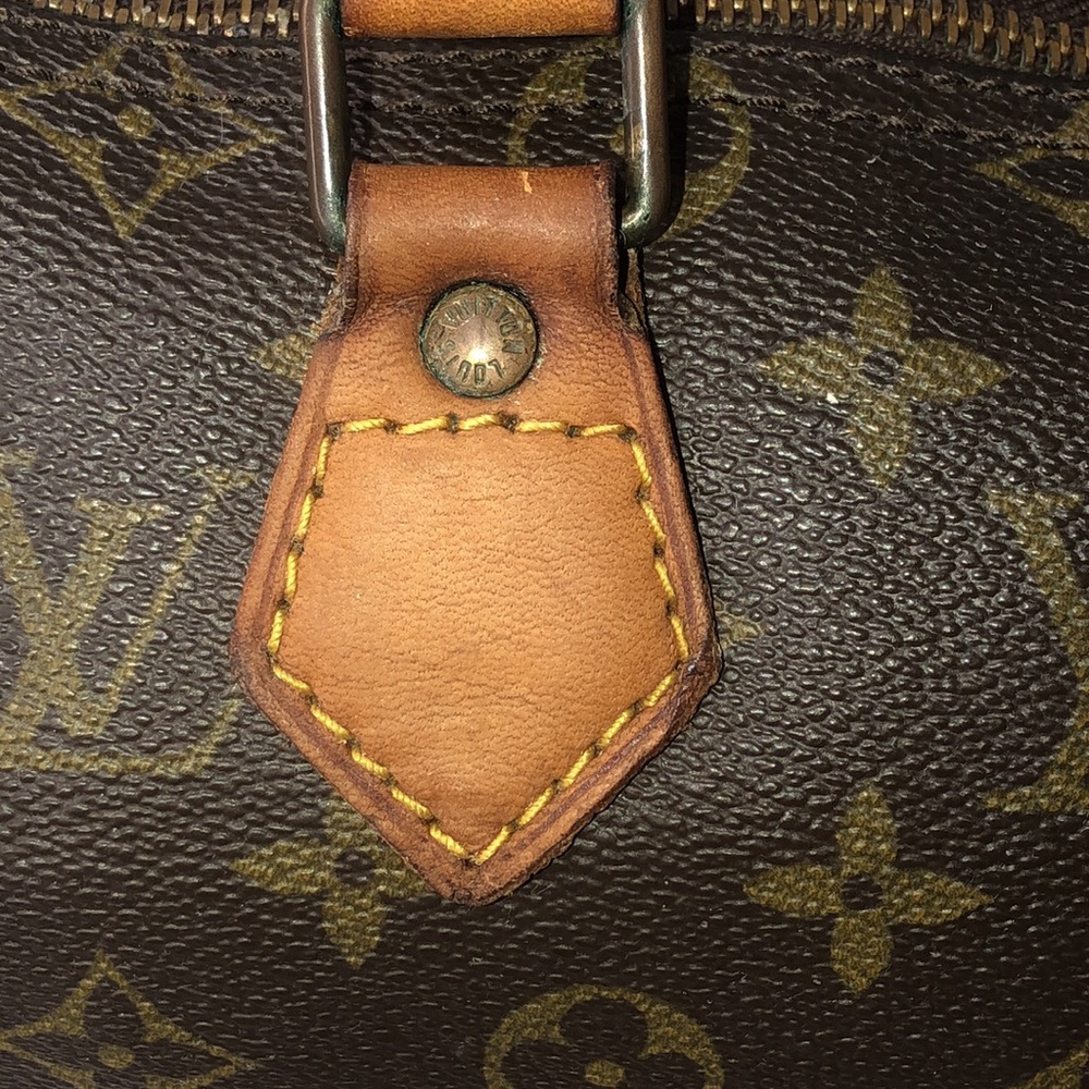 LOUIS VUITTON LV Monogram Mini Speedy 25 Boston Bag w/ LV Dust Bag, Lock & Key - Picture 13 of 17